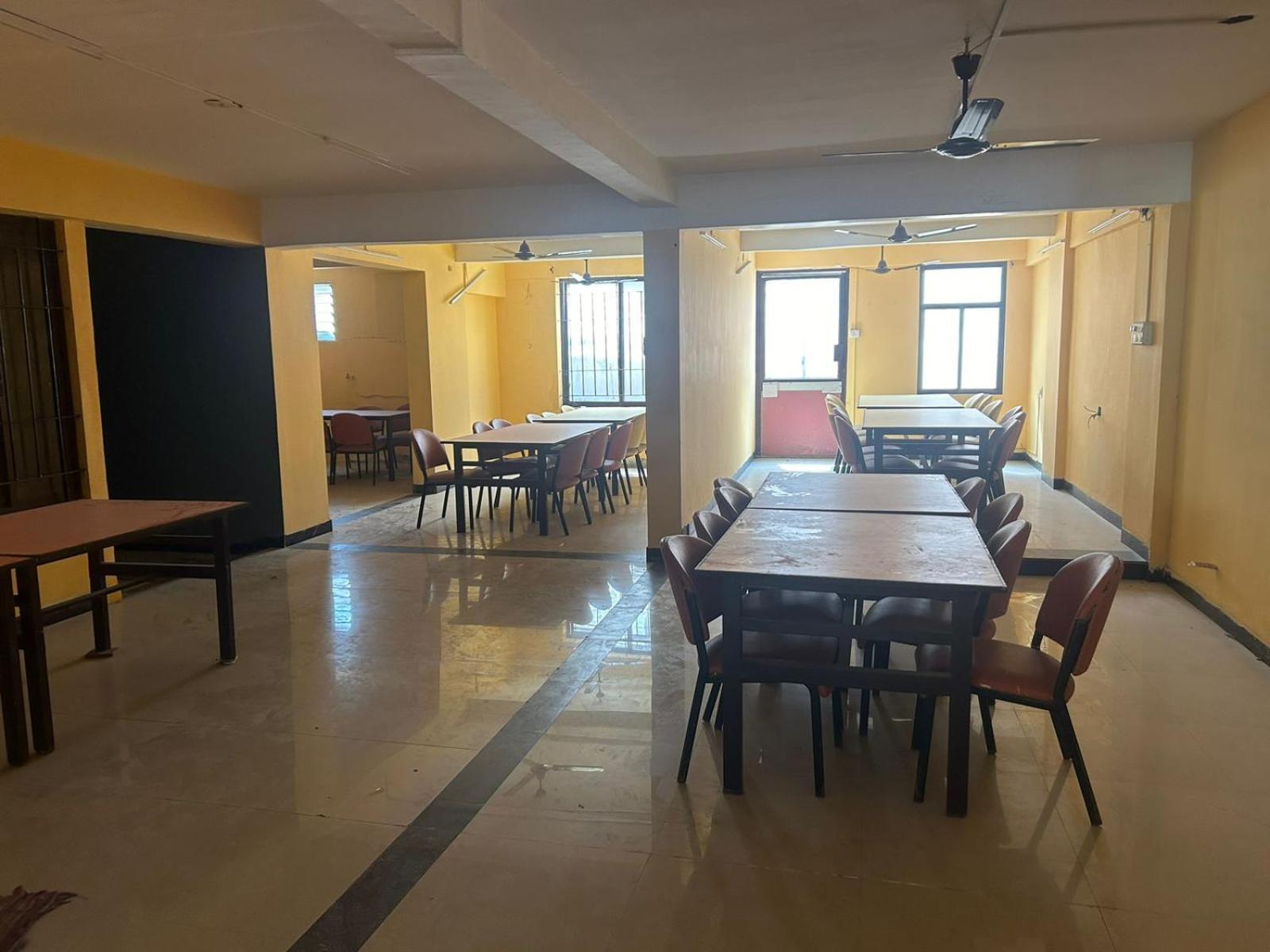 Aishvarya Residency Kojambuttúr Kültér fotó